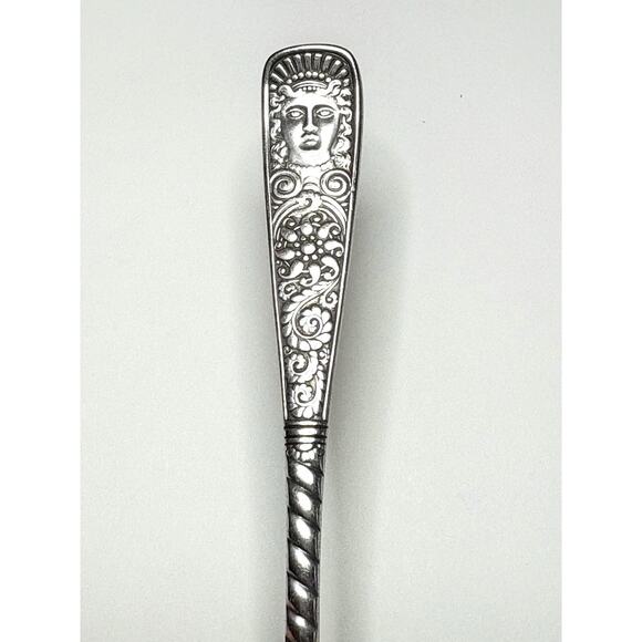 1847 Rogers Brothers "ASSYRIAN HEAD" Spoon Silverplate 6" Monogram "D" on back - Picture 4 of 7